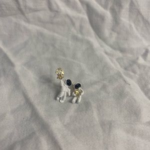 🖤Astronaut earrings🖤